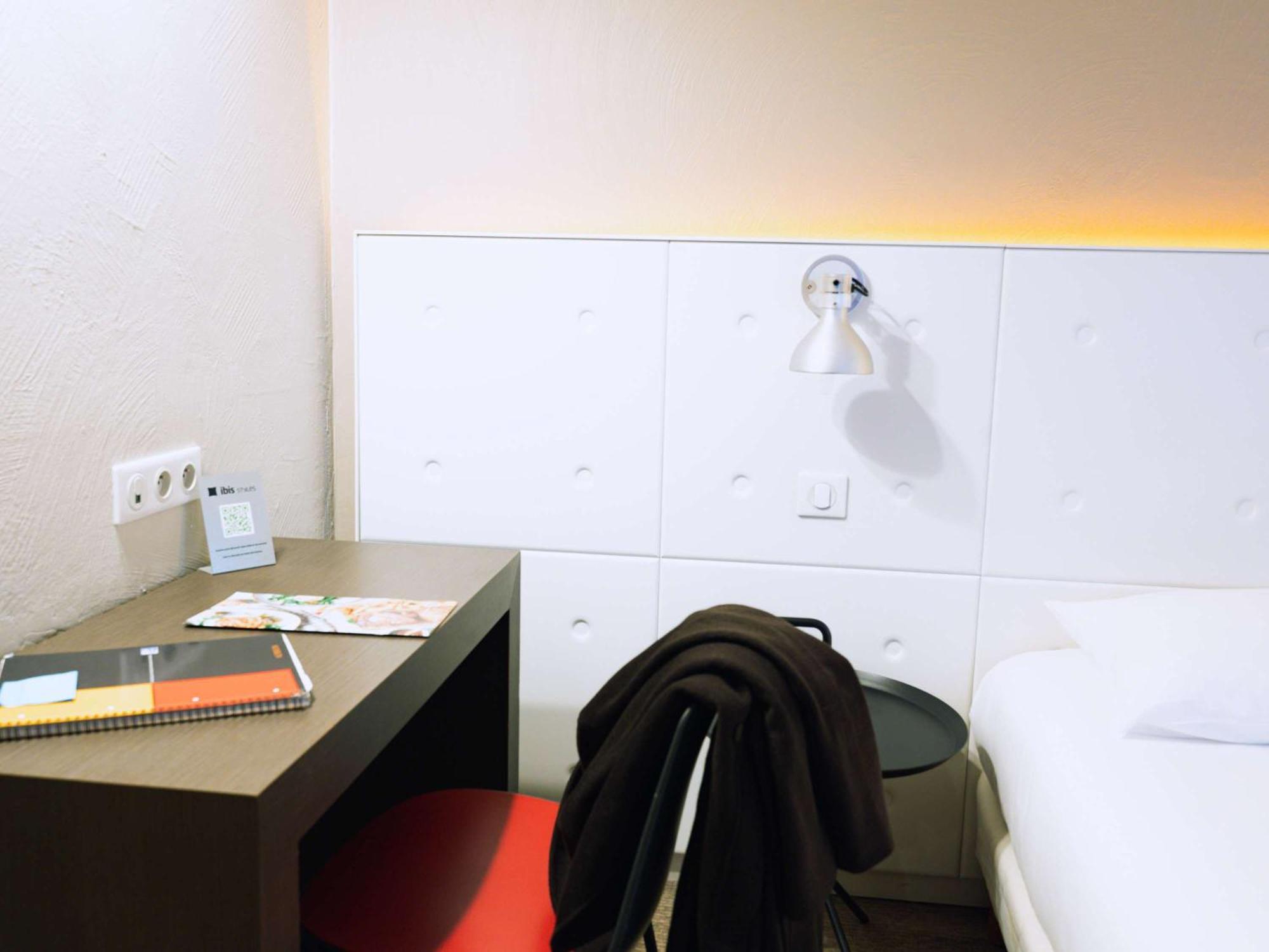 מלון Chasse-sur-Rhône Ibis Styles Lyon Sud Vienne מראה חיצוני תמונה